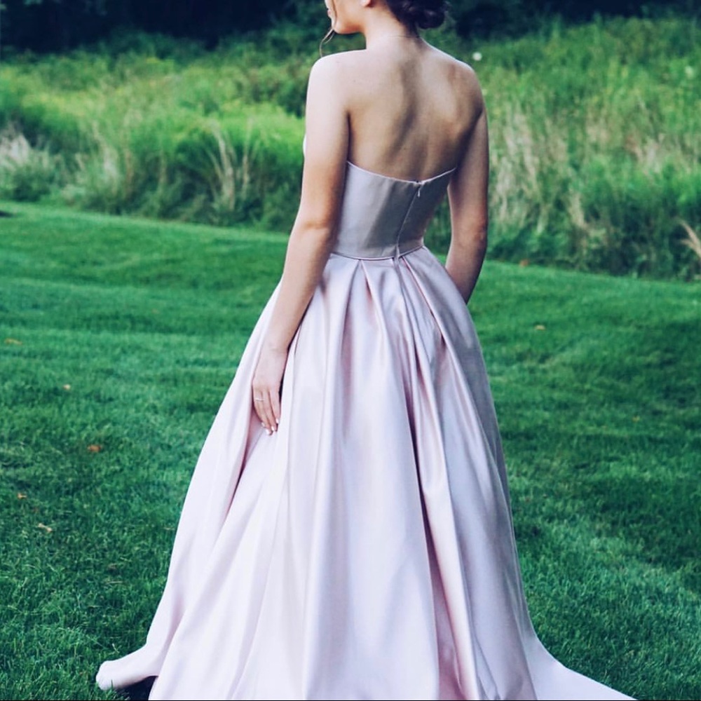 betsy and adam GORGEOUS blush pink prom dress